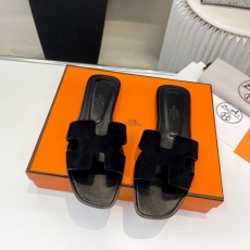 Hermes Slippers